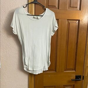 Lucy & Laurel Cream Short Sleeve Tee